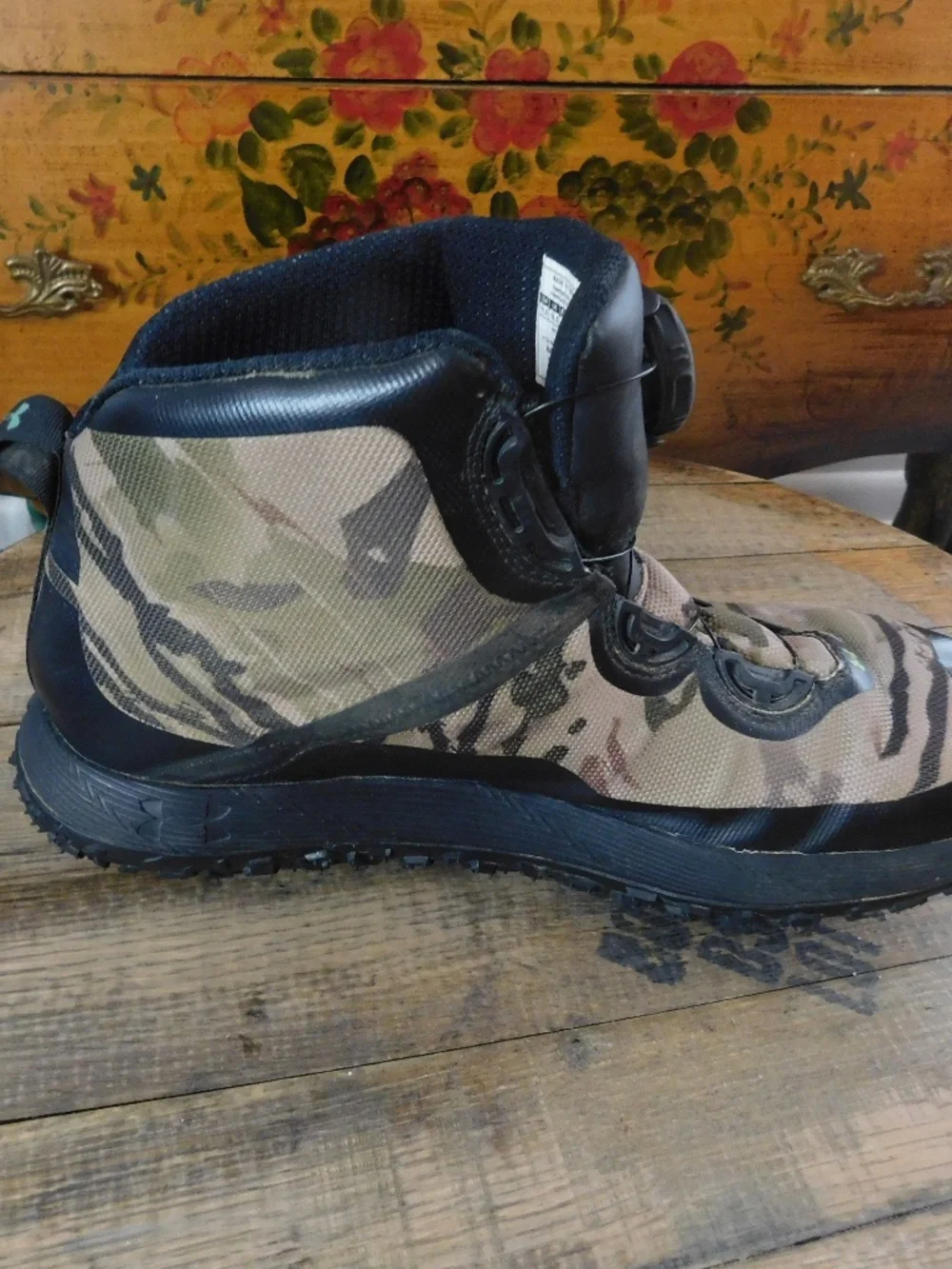 Under Armour Camo BOA Gore Tex boots Michelin Fat Tire Ridge Reaper Barren 11.5